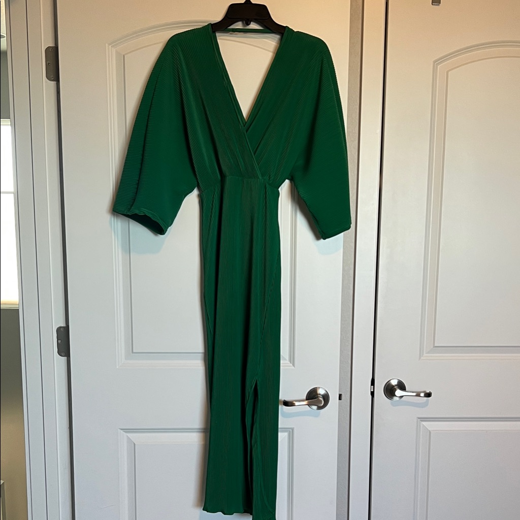 Anthropologie Elegant Green V-Neck Dress